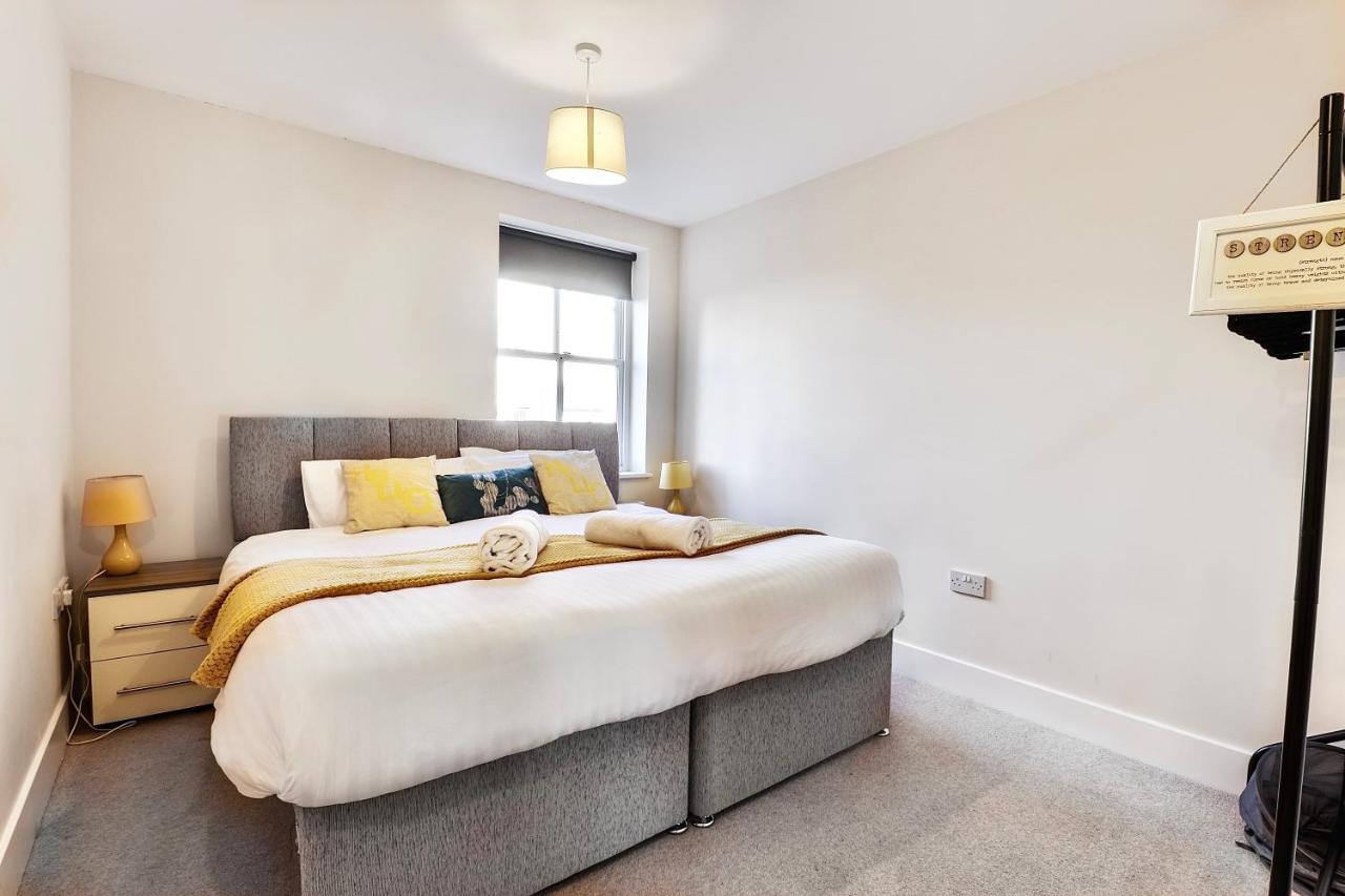Sapphire Serviced Apartment Chelmsford Zewnętrze zdjęcie